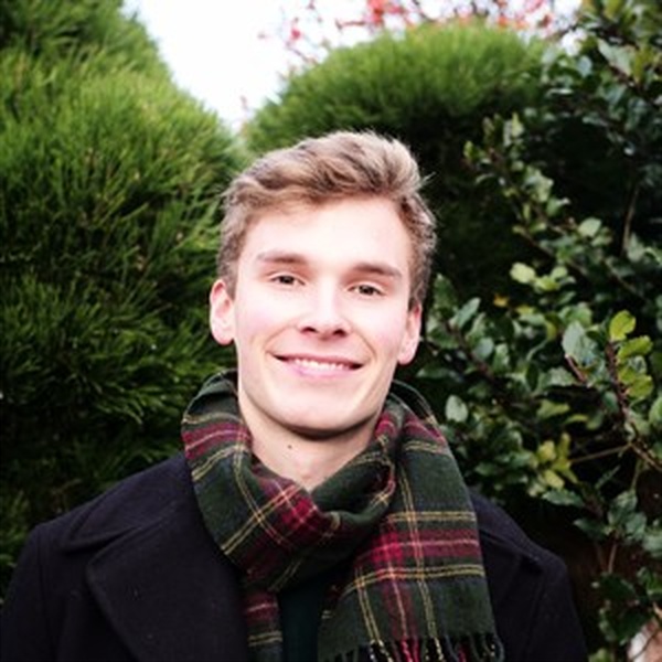 Maxi - Piano teacher - München