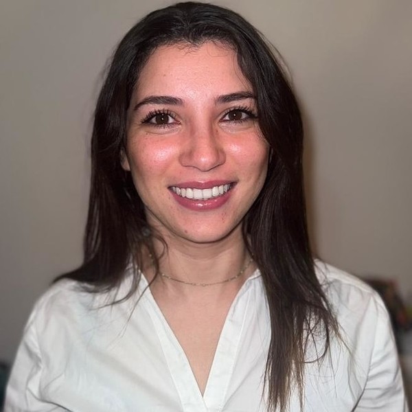 Khaoula - Mathematics teacher - Amiens