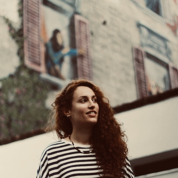 Monica - prof de Solfeo - London