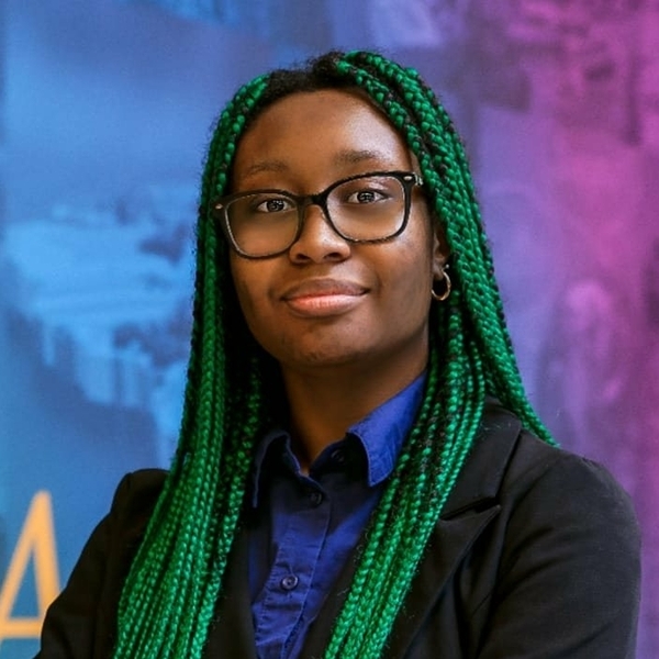 Mikayla - Prof de fle - français langue étrangère - Brampton
