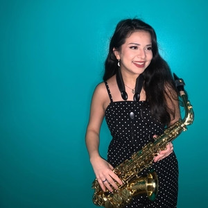 Rachel - Profe de canto - Burbank