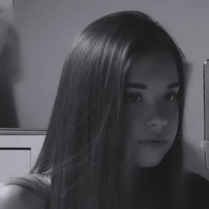 Nuria - School English Tutor - Ajalvir