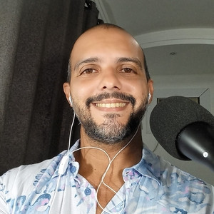 Saulo - profesor de creación de podcasts - Joinville