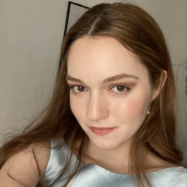 Leola - Grammar tutor - Wien