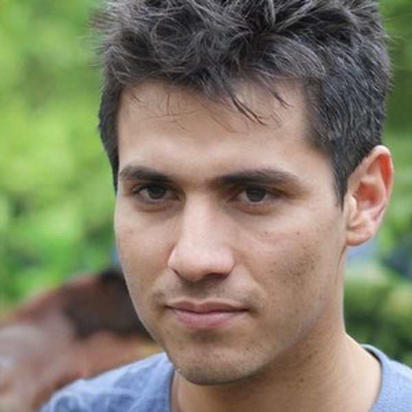 Giuseppe - History teacher - Roma