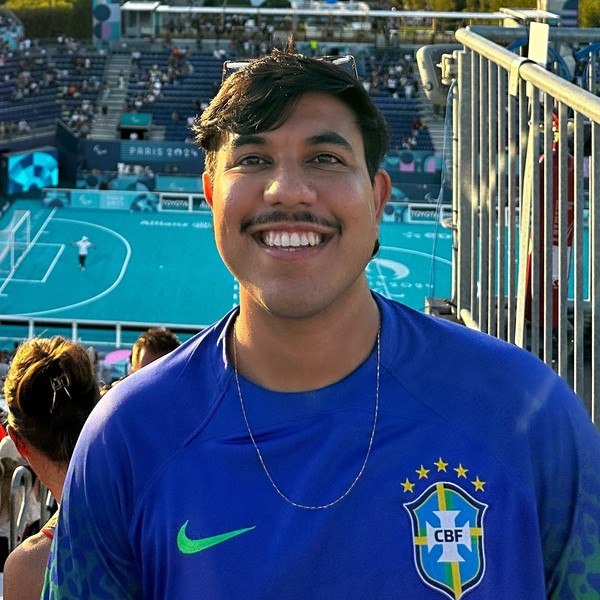 Samuel - Brazilian Portuguese teacher - Paris