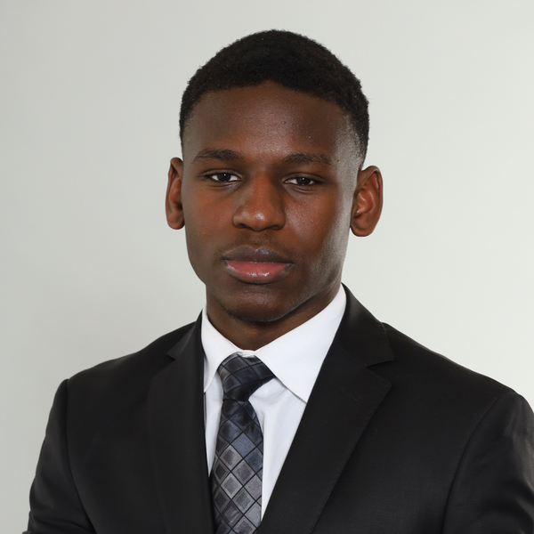 Enzo - Prof de fle - français langue étrangère - Brampton