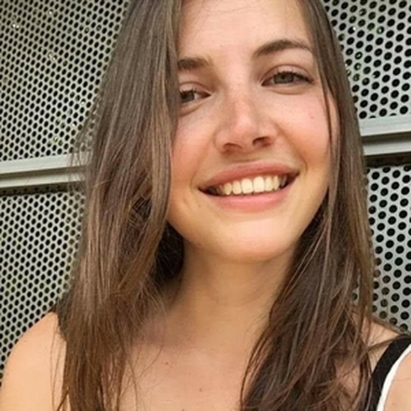 Mary - Maths Tutor - Versailles