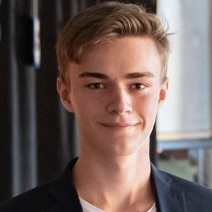 Julian - ESOL teacher - München