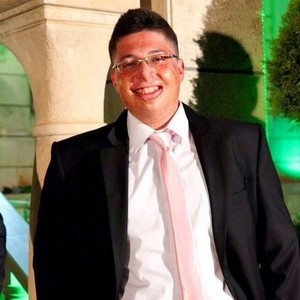 Azar - History tutor - Fontaine