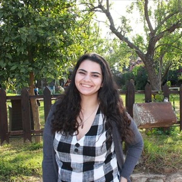 SALMA - Arabic teacher - Paris