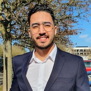 Abdelaadim - Maths tutor - Versailles