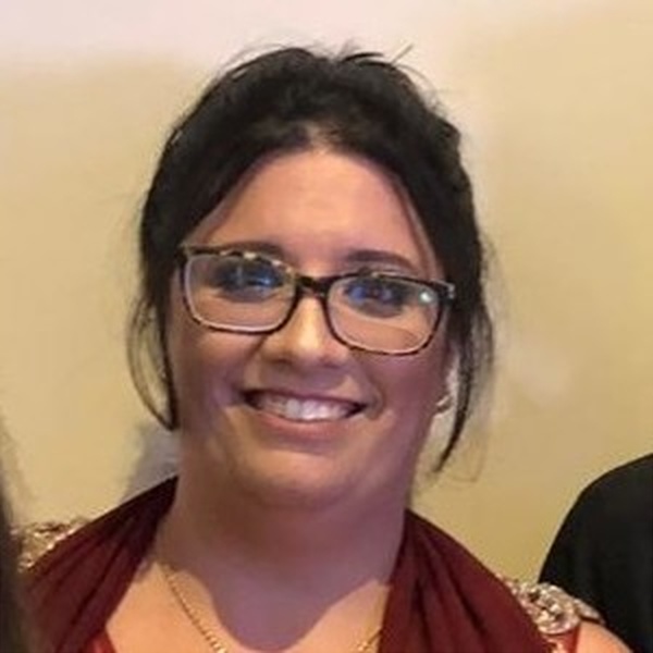 Fernanda - ESOL tutor - Jardim Messina