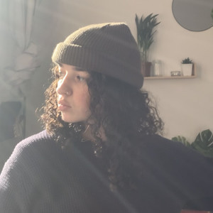 Léa - Drawing tutor - L'Île-Rousse