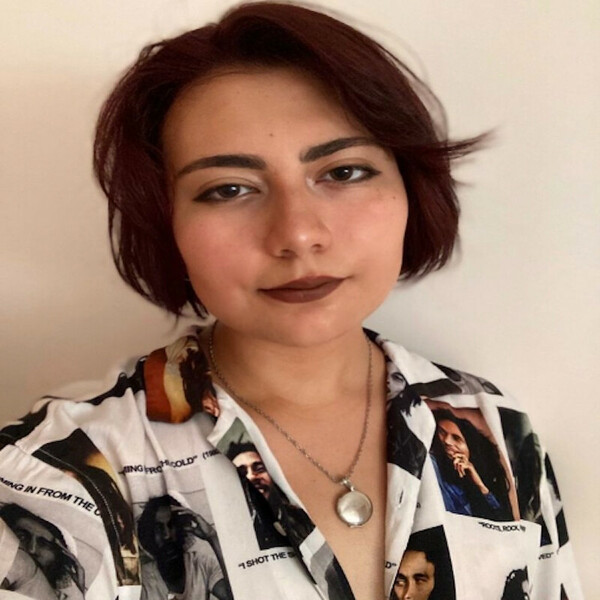 Melisa Ece - İngilizce öğretmeni - Dearing