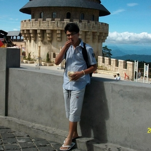 Fredo - Mathematics Tutor - Châtillon