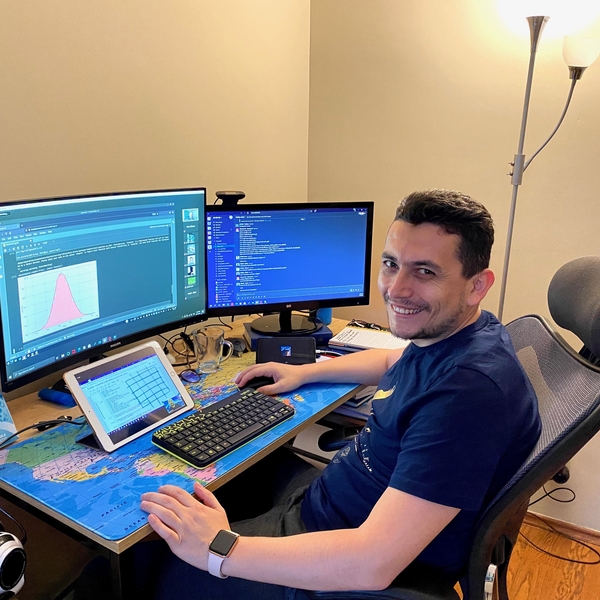 Orhan - Computer programming tutor - İzmit