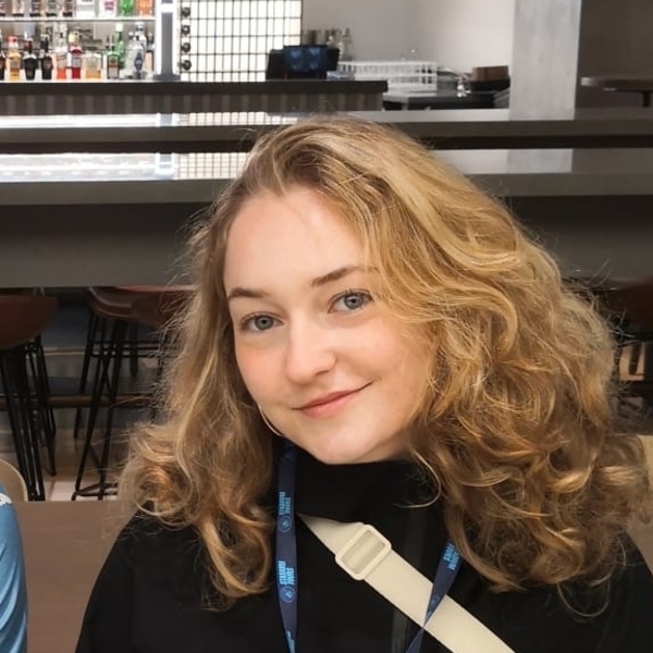 Paloma - Maths Tutor - Paris 20e