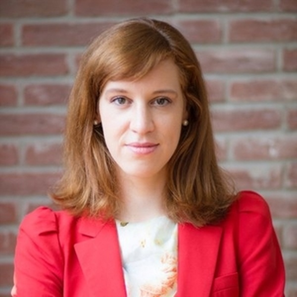 Delphine - Academic tutor - Paris 16e