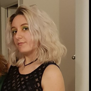 Yaëlle - profesor de ortografía - Bordeaux