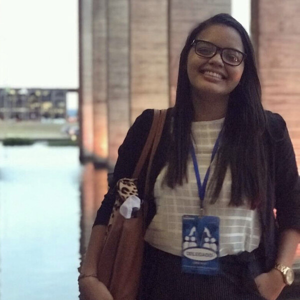 Sarah - Prof de guitare - Lisboa