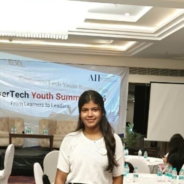 PRACHI - Lehrkraft für Mathematik - New Delhi