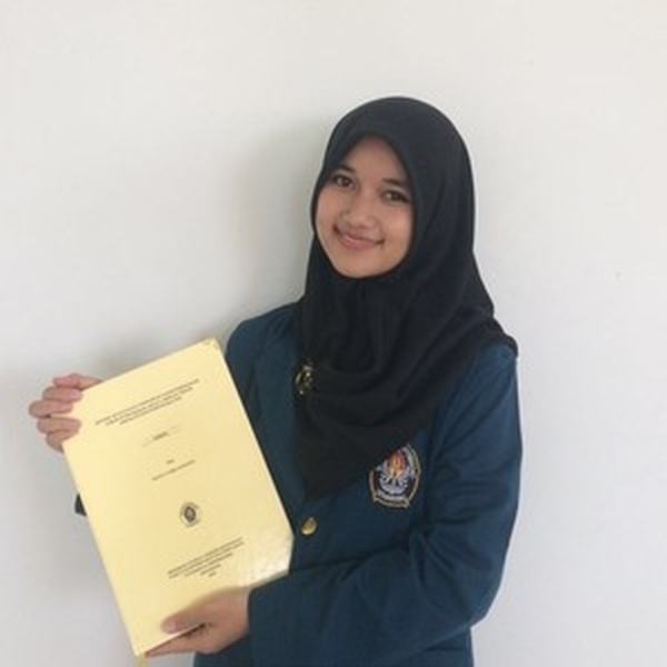 Mauly - Maths tutor - Tembalang