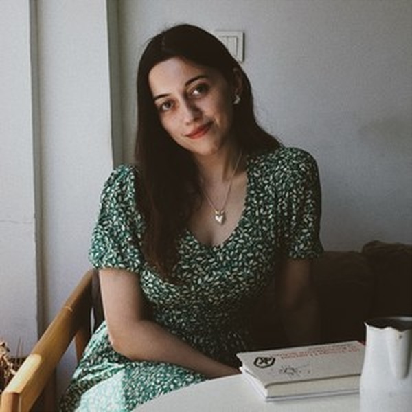 Arzu - Esol (english) tutor - İzmit