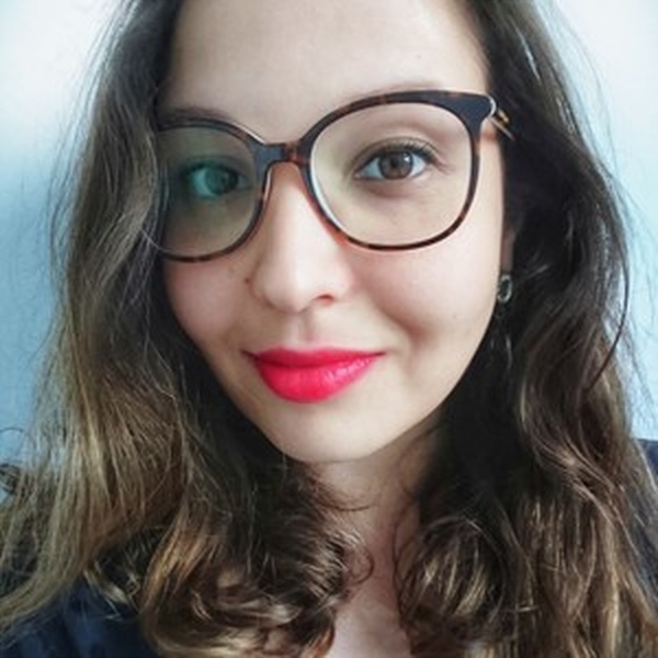 Raíssa - Grammar tutor - Consolação
