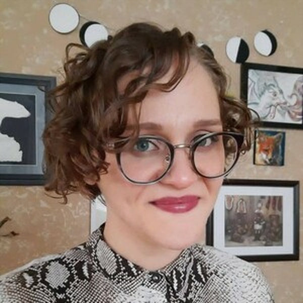Liz - Prof de Français - Toronto