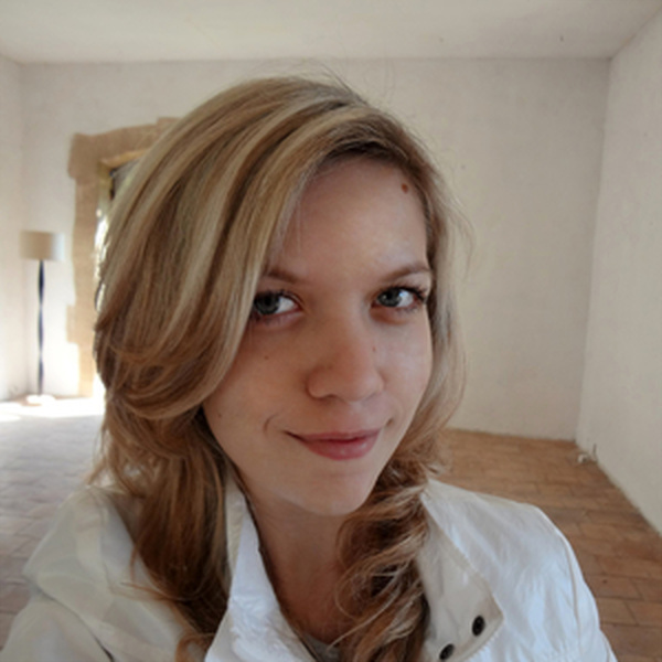 Yulia - Reading tutor - Villecresnes