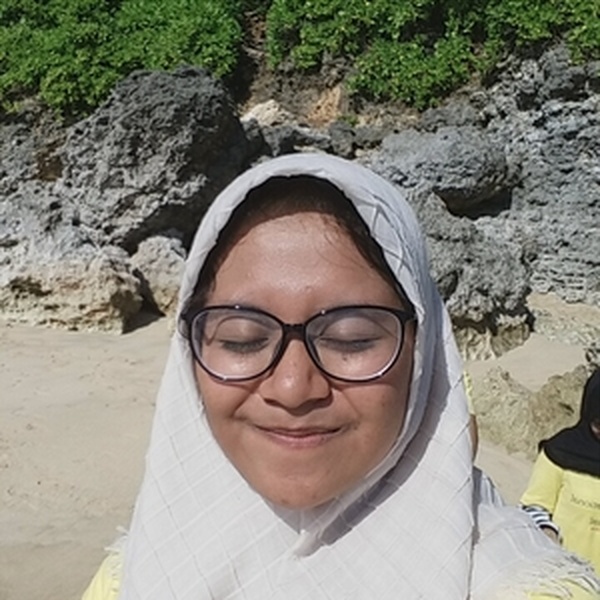 Renata - Indonesian tutor - Wonokromo