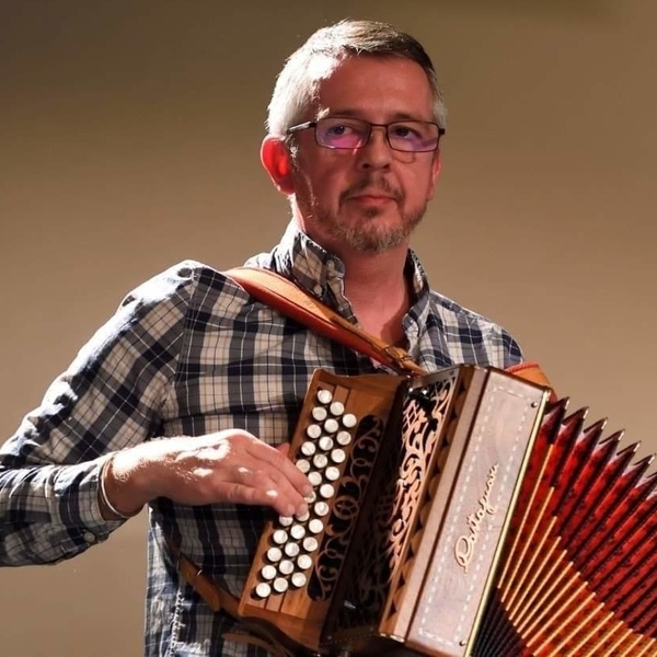 Loic - Accordion tutor - Élancourt