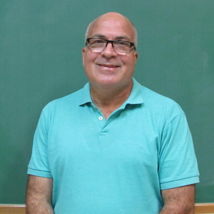 Claudio - Prof d'expression orale - anglais - Nova Iguaçu
