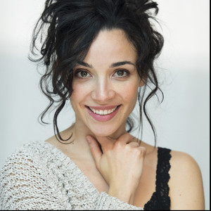 Elisabet - Profesor de literatura - London