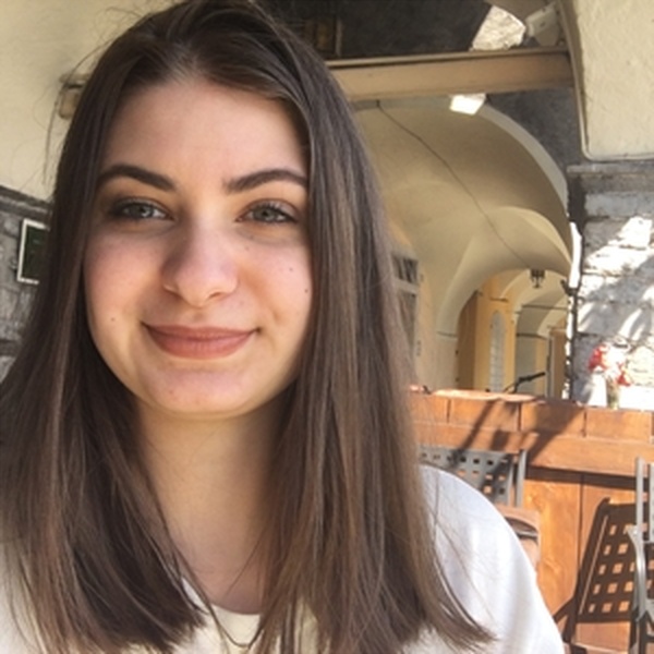 Marie-Anne - Reading teacher - Toul
