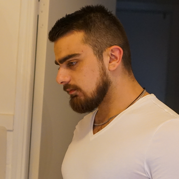 Armen - Music production tutor - Västerås