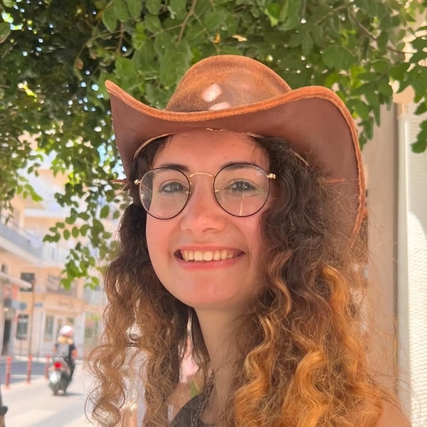 Majda - Mathematics tutor - Paris 13e