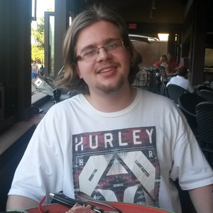 Madison - Esol (english) tutor - Étiolles
